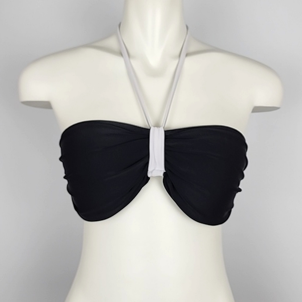 ⭐️2/ $30⭐️ Nass Beach Women's Halter Black  White Bikini Top Padded Cups Size 10